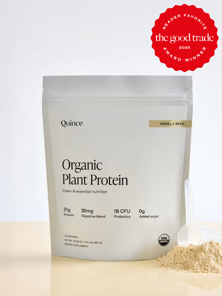 A bag of Quince Organic Plant Protein powder in vanilla bean flavor stands next to a scoop of the powder; a red award badge appears in the top right corner.